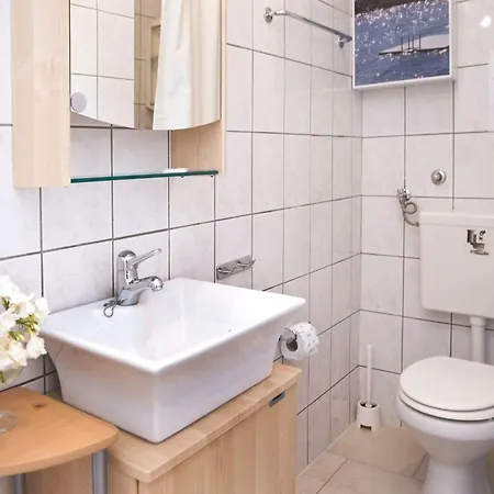 Gemuetliches- Familienfreundliches Steinhaus By Interhome