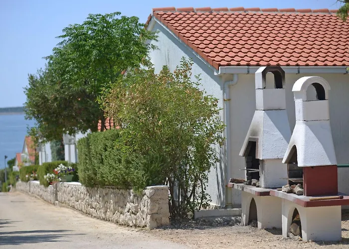 Дом отдыха Gemuetliches- Familienfreundliches Steinhaus By Interhome *